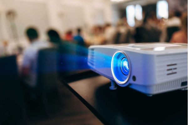 av projector